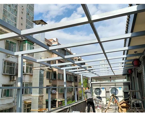 國際大都會東區